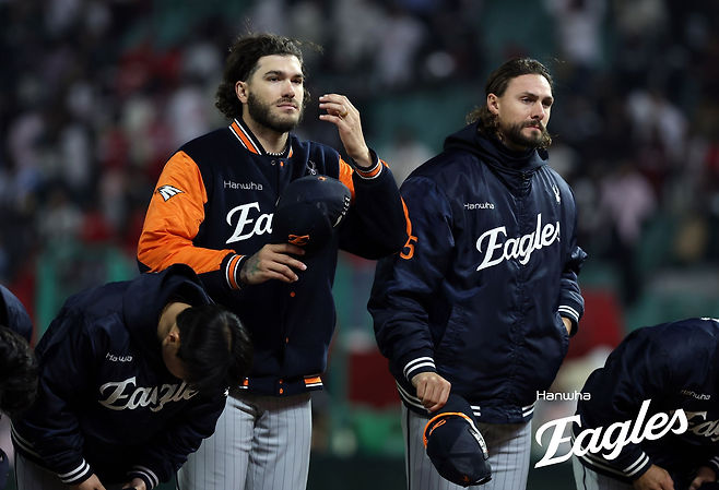 한화 폰세(왼쪽)와 와이스. 한화 이글스 제공