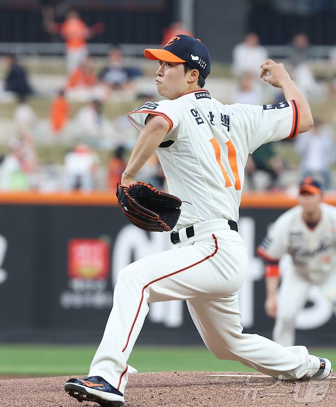 한화 이글스 엄상백. /뉴스1 DB ⓒ News1 김기남 기자