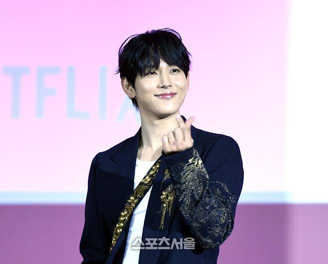 임시완이 9일 서울 동대문디자인플라자(DDP)에서 열린 넷플릭스 ‘오징어게임2’ 제작발표회에서 포토타임을 갖고 있다. 최승섭기자 thunder@sportsseoul.com