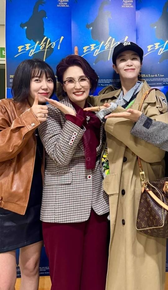 박경림, 김혜수. 사진 | 김혜수 SNS