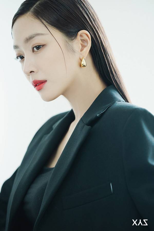 ⓒ엑스와이지 스튜디오