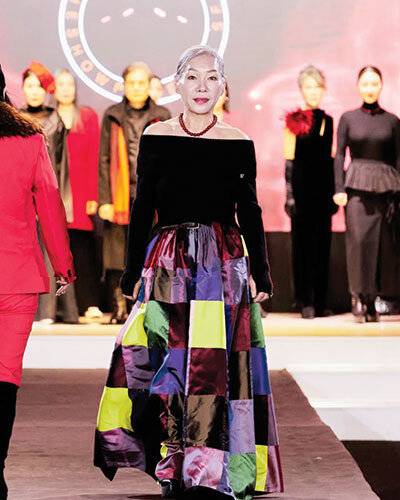 지인의 권유로 다니게 된 모델 아카데미를 통해&nbsp;인생 2막을 맞았다.