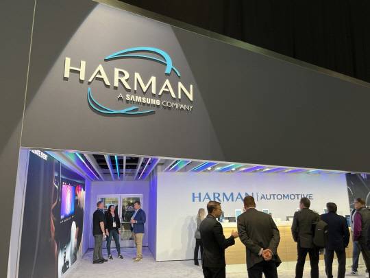 올 1월 미 라스베이거스에서 열린 CES 2025 삼성전자 부스 옆에 마련된 하만 부스. 장우진 기자