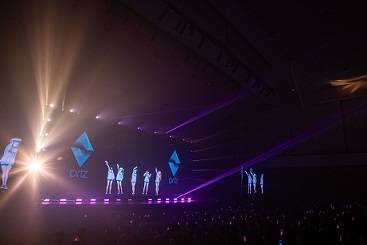 지난 3일 연세대학교 대강당에서 열린 버추얼 유닛 프리즈브이 팬콘서트 현장.