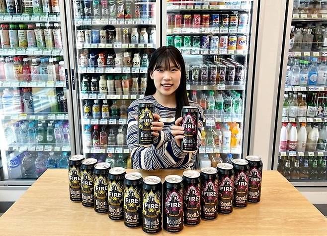 편의점 CU가 최근 고물가 시대에 거거익선을 추구하는 음료 시장 트렌드에 발맞춰 대용량 에너지 음료를 출시했다고 7일 밝혔다. [사진 = BGF리테일 제공]
