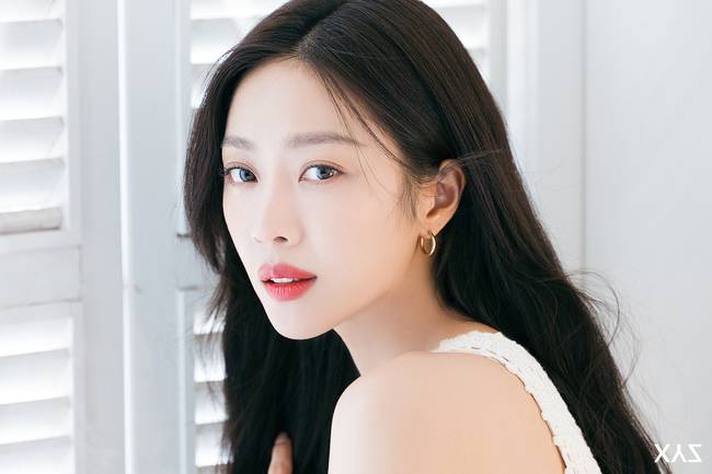 사진=엑스와이지 스튜디오