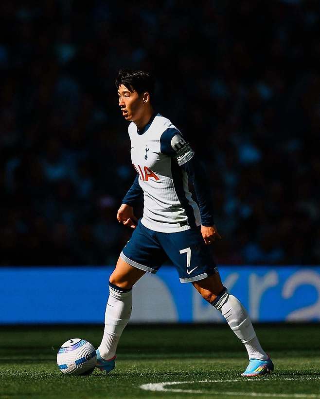 토트넘 소식을 전하는 ‘토트넘 홋스퍼 뉴스’는 6일(한국시간) “손흥민은 보되/글림트(노르웨이)와 UEL 준결승 2차전에 결장할 가능성이 크다. 그는 준결승을 건너뛰고 결승에 출전할 것”이라고 보도했다. 사진출처|토트넘 페이스북