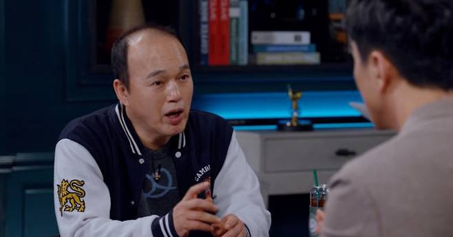 ‘꼬리에 꼬리를 무는 그날 이야기’(꼬꼬무)