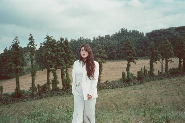 이영현, 라디오 부스를 콘서트장으로...가장 애착이 가는 곡은 ‘Star’ (두시의 데이트)/(사진제공:HO ENT)