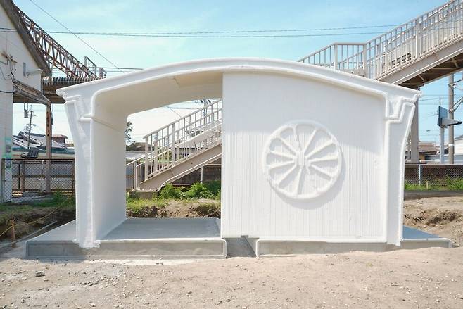 3D 프린팅 기술로 세워진 일본의 미니 기차역사. 세렌딕스 제공