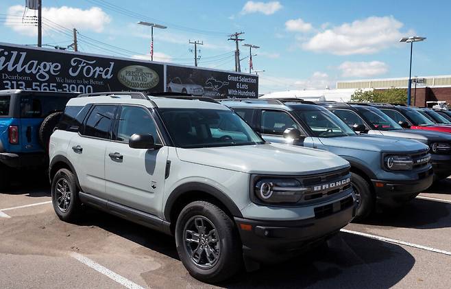 포드 브롱코 스포츠가 미국 미시건주의 한 딜러 매장에 주차된 모습. 로이터 연합뉴스