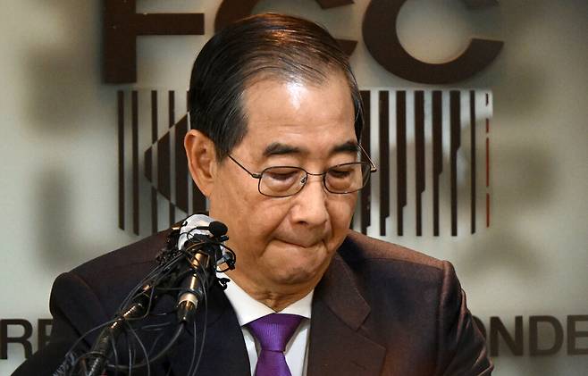 한덕수 무소속 대통령 후보가 7일 서울 중구 한국프레스센터에서 열린 서울외신기자클럽 초청 기자간담회에 참석해 있다. 국회사진기자단