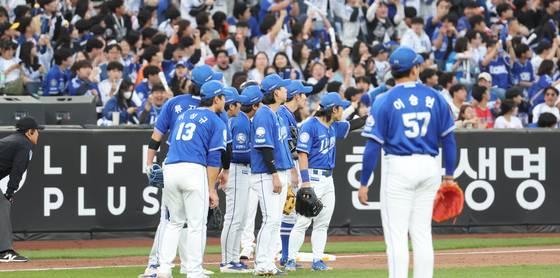 9연전 기간 최대 피해자가 된 삼성 선수들. 뉴스1