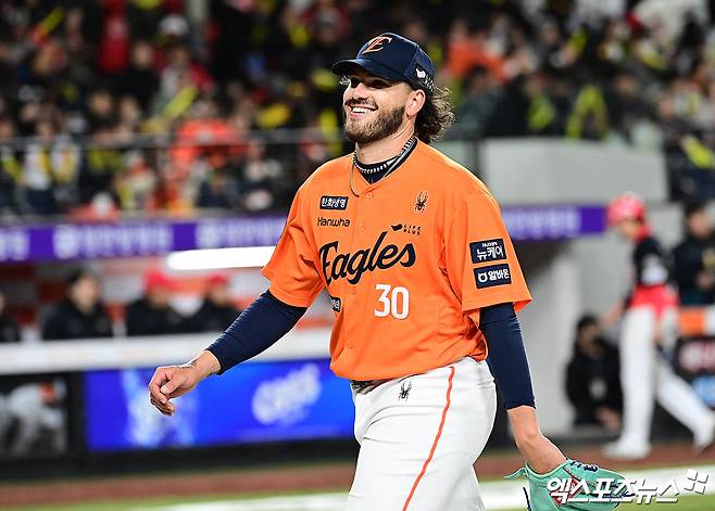 한화 이글스 외국인 투수 코디 폰세가 KBO가 8일 발표한 2025 시즌 3~4월 월간 MVP를 수상했다. 사진 엑스포츠뉴스 DB