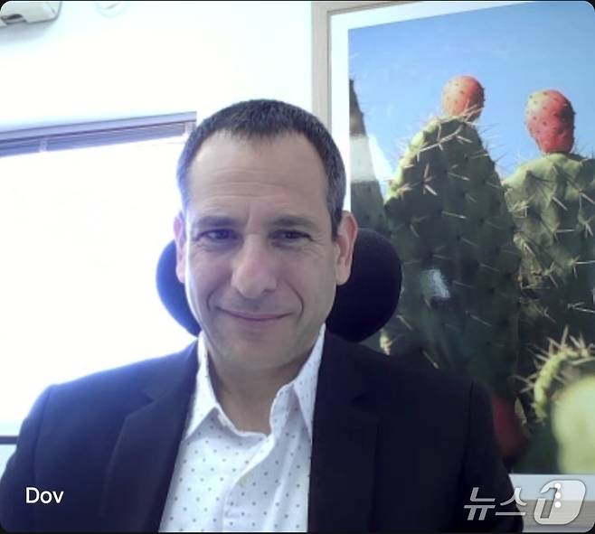 도브 페트만(Dov Fettman) 테벨(TEVEL) 최고재무책임자(CFO)가 7일(한국시간) 뉴스1과 화상 인터뷰를 진행하는 모습