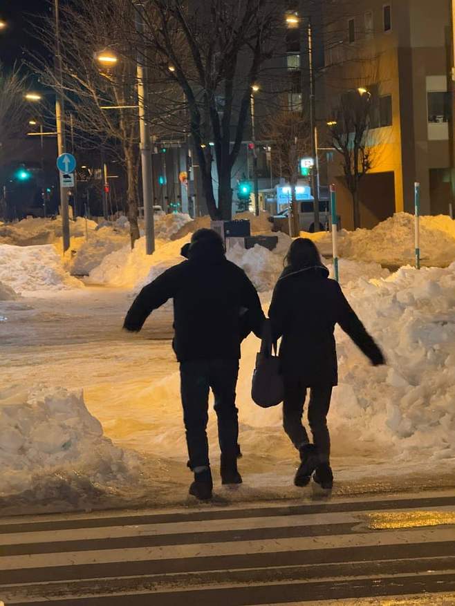 7b9f8600c4f11cfe23e98797479c706907972b12356037947cbdedb320147a21d3b6d7d9a54f1a8c434f199cb21e598323d923a938