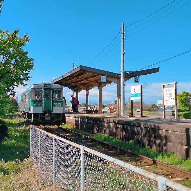 1d94f308ccf107f43eed83e542807102f3d0661e358bea4382ae40daf88ccb039f40b2bb01018f213803