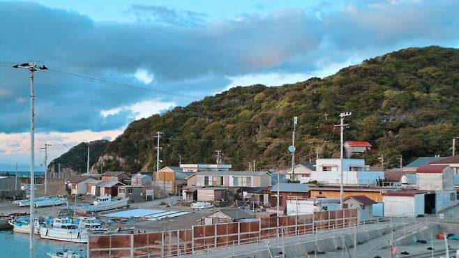 1d94f308ccf107f43eed83e543817c022d2ce79e0019583bd44f7c735ade4820f4f871ebde2b938fde75