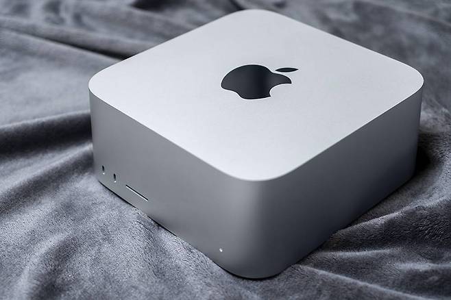 애플 맥 스튜디오 2025년형 제품, M4 맥스 및 M3 울트라 탑재 제품으로 나뉜다 / 출처=IT동아