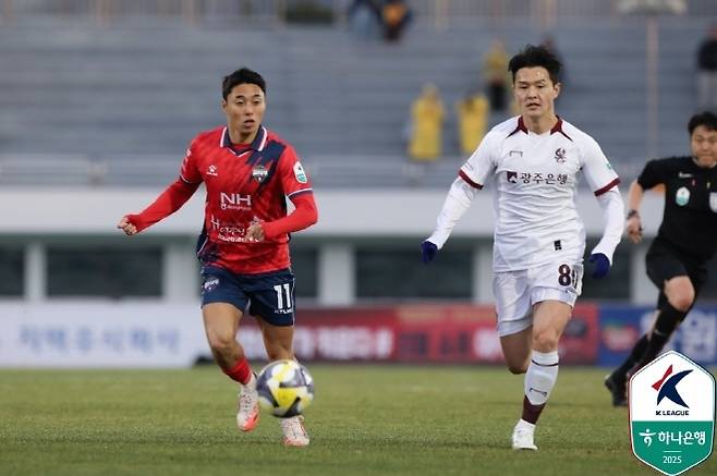 이동준(사진 왼쪽). 사진=한국프로축구연맹
