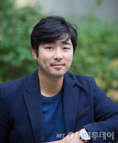 이병철 시인(문학평론가)