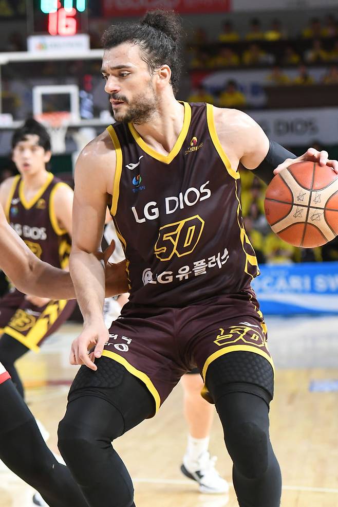 [서울=뉴시스] 프로농구 창원 LG의 아셈 마레이. (사진=KBL 제공)