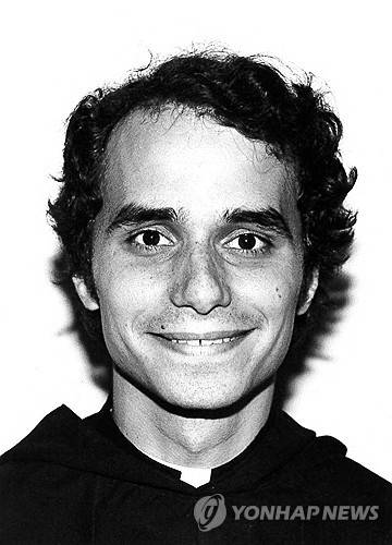 교황 레오14세의 젊은 시절 모습 [로이터 연합뉴스 / Augustinian Province of Our Mother of Good Counsel 제공]