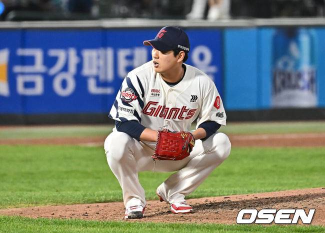 [OSEN=부산, 이석우 기자] 롯데 자이언츠 나균안 049 2025.05.02 / foto0307@osen.co.kr