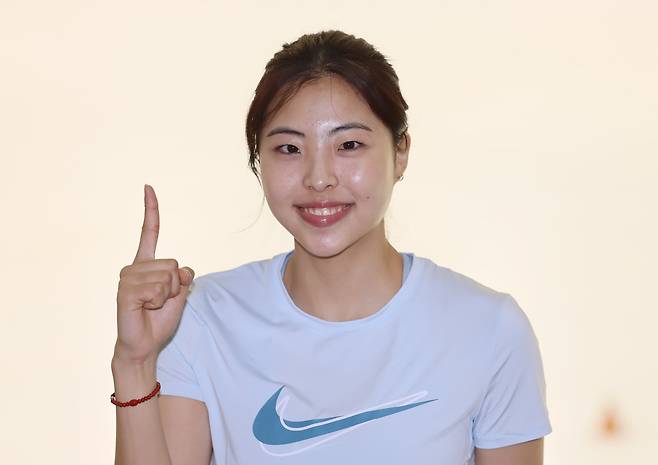 스피드스케이팅 이나현 (서울=연합뉴스) 이정훈 기자 = 스피드 스케이팅 이나현이 8일 서울 송파구 한국체육대학교에서 연합뉴스와 인터뷰하고 있다. 2025.5.9 uwg806@yna.co.kr