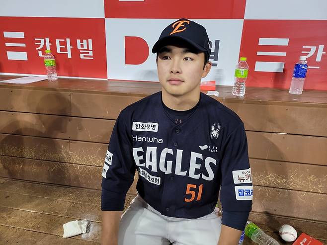 역전 결승포의 주인공 문현빈 [촬영 유지호]