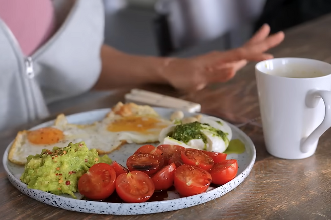 제이제이 아침 식단