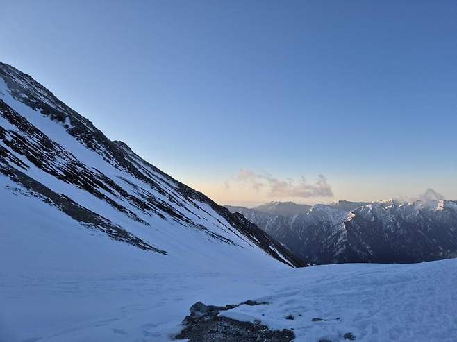 viewimage.php?id=23b2db27ebc637&no=24b0d769e1d32ca73de882fa1bd62531b6b898211a669f8109c0200b5f38ebe589f1c56acd3e6285cdeb3d355e8262790ca72aecc9a0ca4b216c9c375953f4d1f9c69d