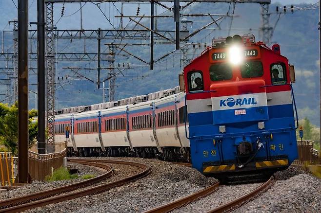 17468726713531.webp.ren.jpg 한글로 지어 예쁜 것 같은 코레일 열차 이름들