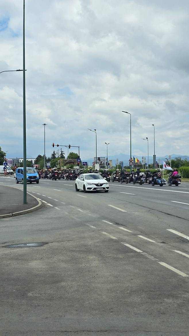 20250510_122125.jpg 드라큘라 성 여행