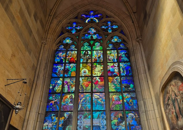 알폰스 무하의 스테인드 글라스 ©김슬기