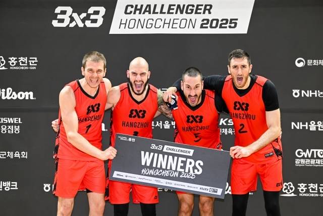 항저우는 10일 홍천종합체육관에서 열린 라우돈바리스와의 NH농협은행 FIBA 3x3 홍천 챌린저 2025 파이널에서 21-17로 승리, 우승을 차지했다. 사진=KXO 제공