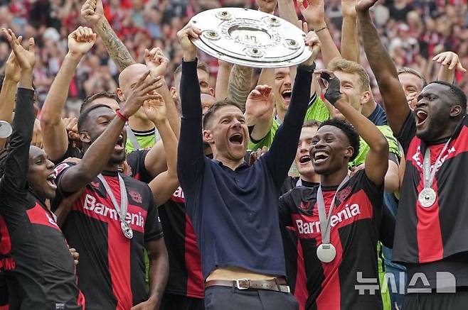 [레버쿠젠=AP/뉴시스]알론소 감독, 레버쿠젠 떠나 레알 마드리드행 유력. 2024.05.18.