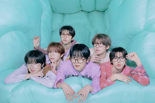 [서울=뉴시스] 그룹 '엔시티 위시'(NCT WISH). (사진=SM엔터테인먼트 제공) 2025.04.08 photo@newsis.com *재판매 및 DB 금지