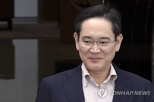 지난달 일본 출장 마치고 귀국한 이재용 삼성전자 회장 [연합뉴스 자료사진 제공]