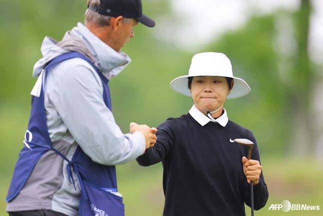 이소미(오른쪽). /AFPBBNews=뉴스1