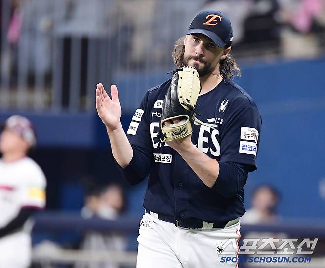 11일 고척돔에서 열린 KBO리그 키움과 한화의 경기. 8회 투구를 마친 한화 와이스. 고척=송정헌 기자songs@sportschosun.com/2025.05.11/