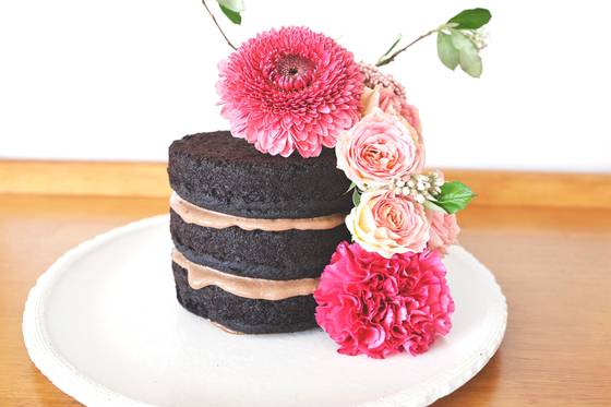 치팅데이에도 잘 어울리는 '비건 초콜릿케이크와 비건 초콜릿두부무스'. 사진 염혜민