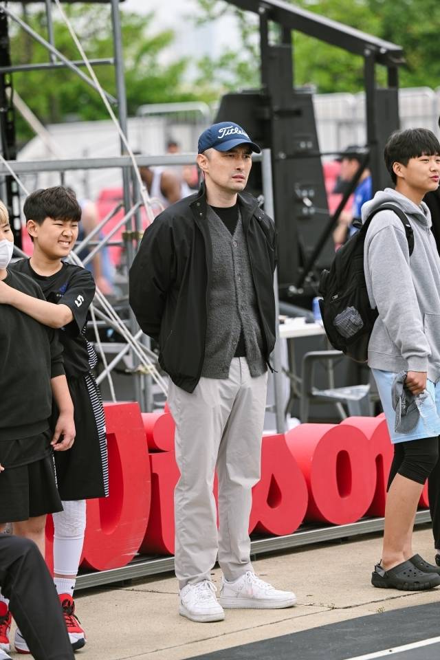 11일 홍천 토리숲 특설코트에서 열린 NH농협은행 2025 KXO 3x3 홍천 라이트 퀘스트. 이날 반가운 얼굴이 홍천을 찾았다. 그는 구나단 전 감독이었다. 사진=KXO 제공