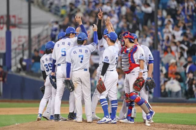 삼성 라이온즈 선수단./삼성 라이온즈