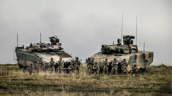 호주에서 테스트중인 레드백과 링스