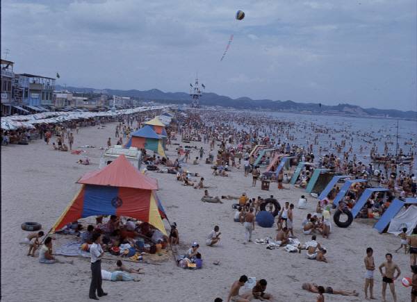 과거 송도해수욕장 전경.