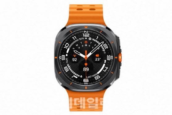 갤럭시워치 울트라(사진=삼성전자)