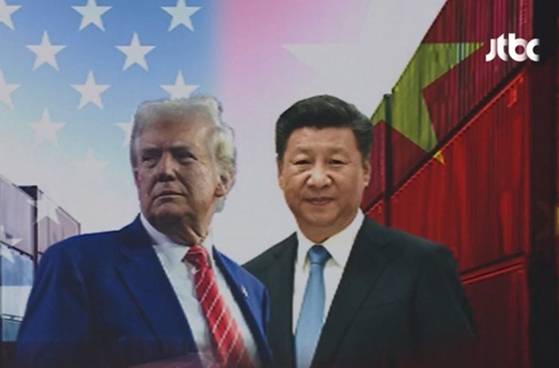 도널드 트럼프 미국 대통령(왼쪽)과 시진핑 중국 국가 주석. 〈사진=JTBC 자료화면 캡처〉