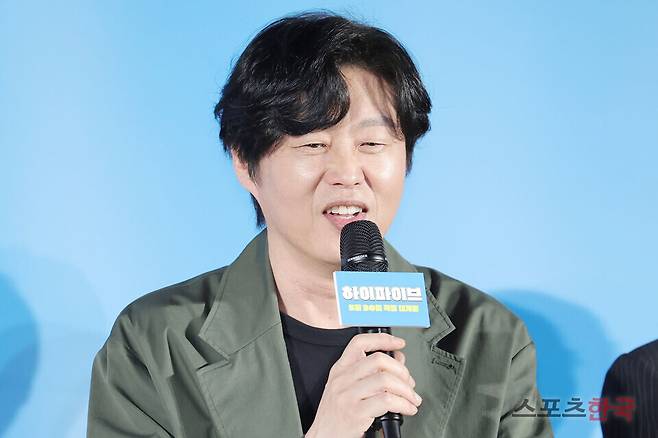 영화 '하이파이브' 제작보고회에 참석한 배우 김희원. 5.05.12 ⓒ이혜영 기자 lhy@hankooki.com