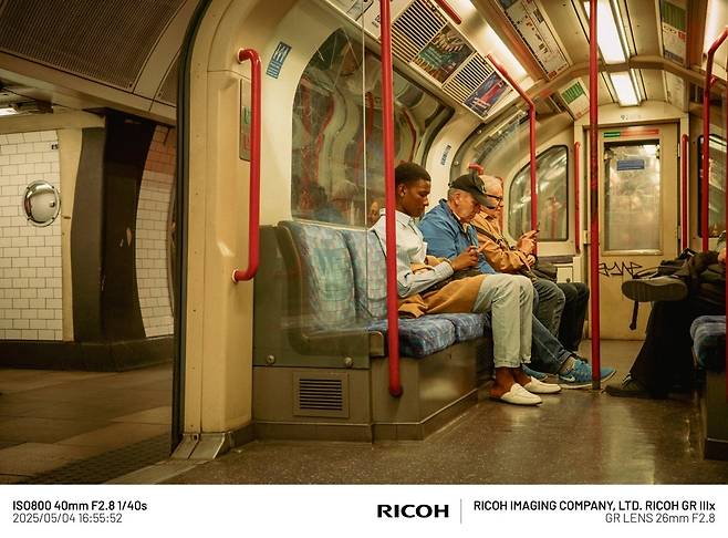 336E44DD-6557-4A5E-89DB-53BD6A6BAB28_1_105_c.jpeg 5월의 런던